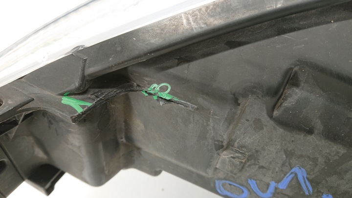 фото №7, Ford fiesta mk7 рестайлінг 12- лампа права передня