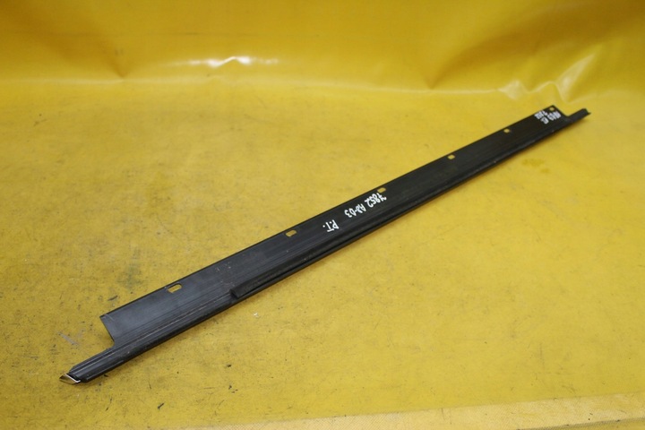 фото №8, Планка накладка правый зад a8 d3 4e0853764b