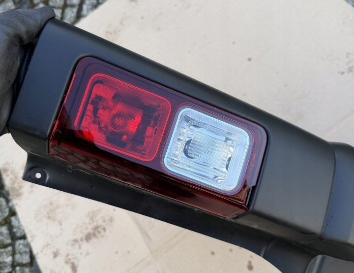 фото №8, Nissan nv300 primastar праве кутник бампер задній  pdc 850163395r 253494444r