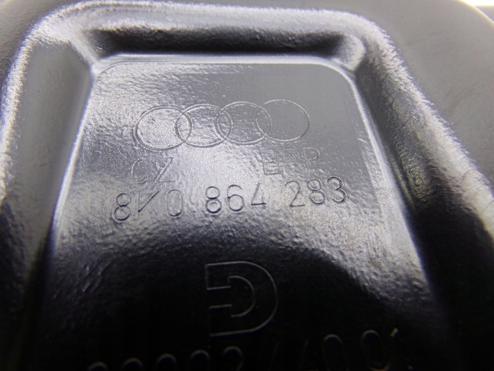 фото №7, Подлокотник средний перед кожа красный audi a4 b8 a5 8t 8k0864283