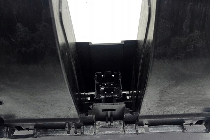 фото №9, Шухляда vw passat b6 3c2 3c0858407 2.0l бензин 110kw 2006