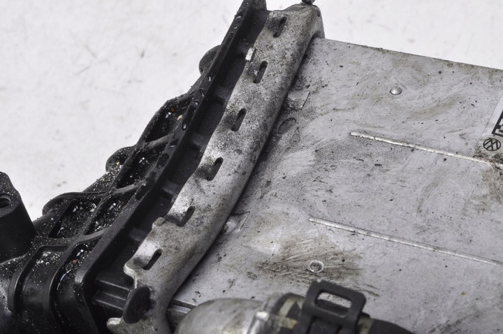 фото №6, Audi a3 8v 1.5 b радіаторів інтеркулер 04e145785