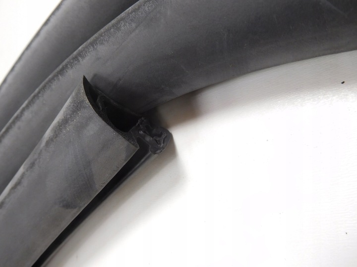 фото №6, Прокладка дверь передних ford focus mk1 1998-2005 оригинальный номер 1092224