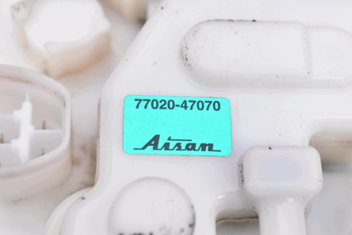 фото №7, Насос помпа топлива 77020-47070 toyota prius 3 iii xw30 1.8 гибрид 99 km