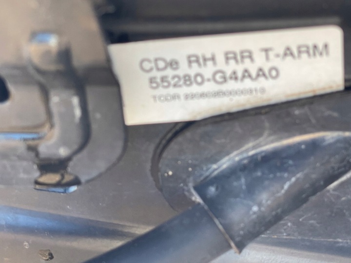 фото №10, Kia x ceed 1.0 1.5 t-gdi підвішування зад поворотна опора візок важелі комплект