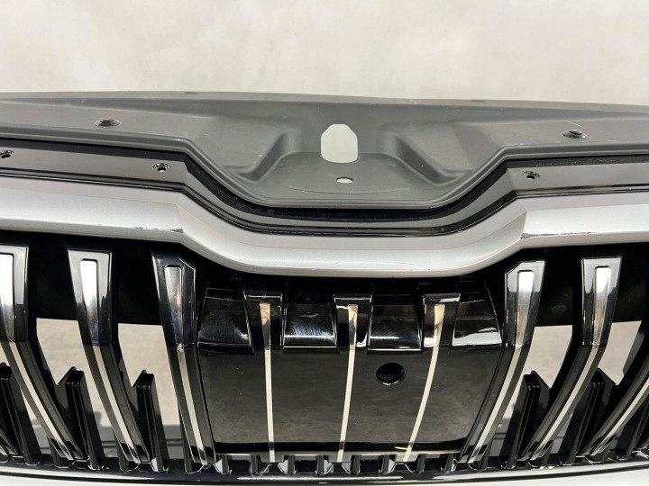 фото №14, Бампер передній skoda superb iv спортлайн 6x pdc комплектний камера чорний