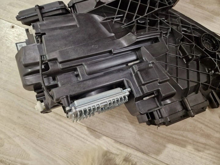 фото №8, Lamborghini huracan 4t0 полный led лампа правая eu