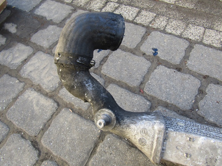 фото №9, 4 mercedes w202 2.5td радиаторов интеркулер + шланг przeody воздуха