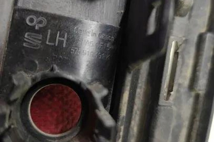 фото №8, Диффузор заднего бампера seat ibiza v kj1 575807521j 1.0l бензин 85kw