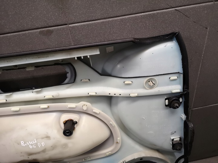 фото №10, Боковина двері праві перед vw passat b5 eu