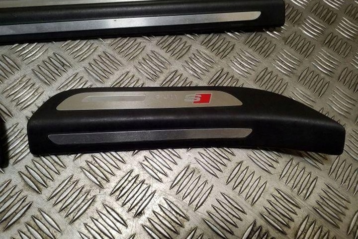 фото №8, Передня права планка декоративна порога audi q5 8r 8r0853373c 2.0l дизель