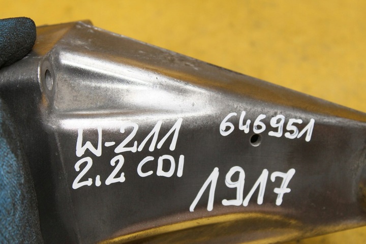 фото №7, Лапи двигуна mercedes w211 a6112230804