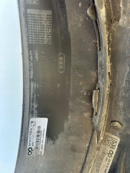 фото №7, Audi e-tron 4j3 gt бампер перед 4j3807541 оригінал
