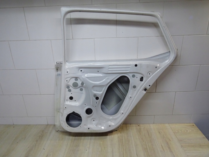 фото №11, Skoda fabia 6v 14- hb дверь правая зад 6v6833312