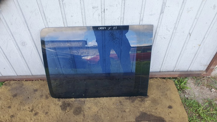 фото №1, Vw caddy iii 2k 03-10 - стекло левый зад