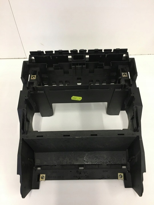 фото №16, A4 b6 b7 консоль средняя рамка радио 8e0858005b