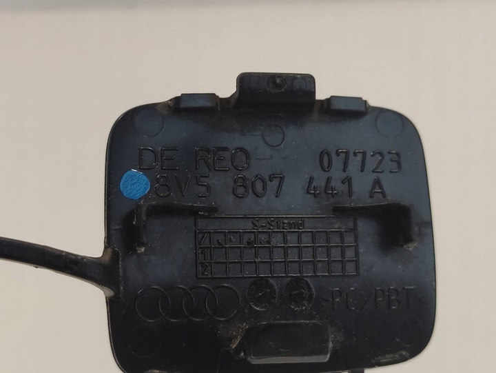 фото №7, Audi a3 заглушка фаркоп бампера зад 8v5807441a