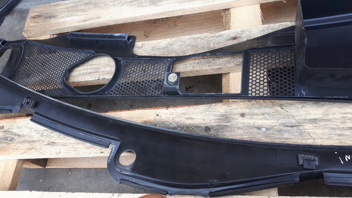 фото №7, S4 b8 a4 панель под лобовым стеклом пластиковый накладка a5 eu