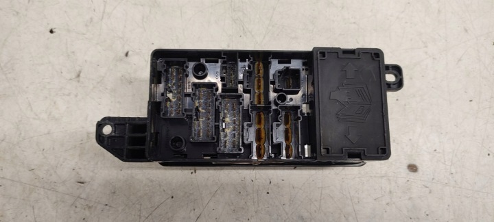 фото №6, Блок предохранителей mini r56 1,6 vti