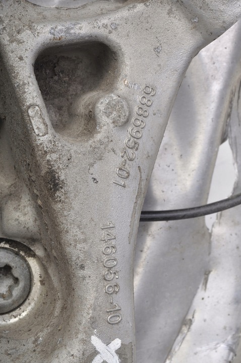 фото №8, Bmw ix3 g08 поворотна опора правий зад 21r