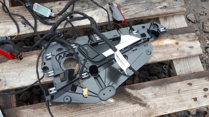 фото №4, A6 c7 a7 підсвітка обшивка дверей ambiente ручка led