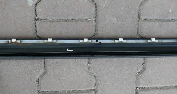 фото №12, Молдинг нижня двері ліві перед audi s6 a6 c5 4.2 s-line lz9w 4b3853959