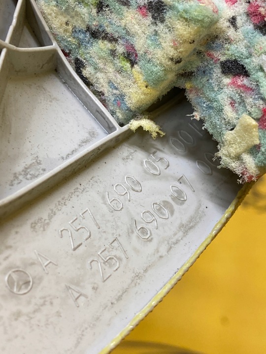 фото №7, Защита обшивка стойка перед a левый mercedes cls w257