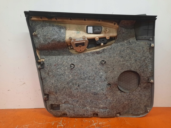 фото №6, Toyota previa 2.0 d-4d xr30/xr40 обивка дверь перед правая боковина