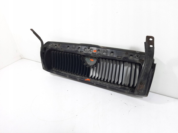 фото №12, Skoda octavia i рестайлінг універсал 1.9tdi 04r решітка решітка радіатора код 9595