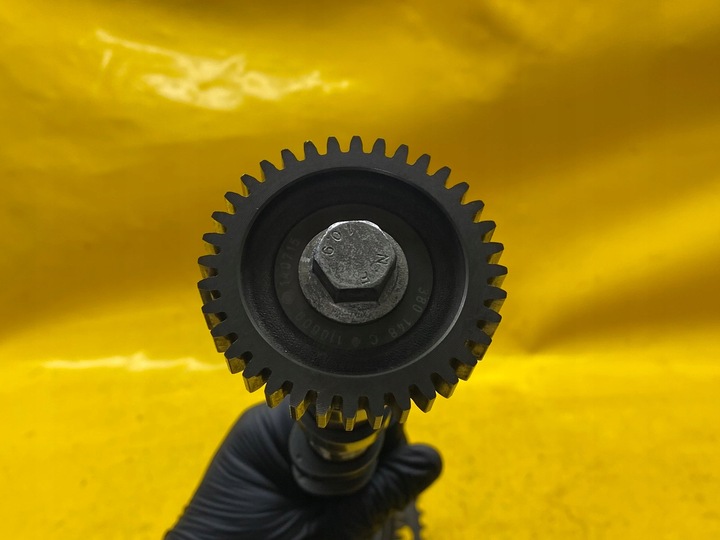 фото №9, Вал распределительный вал выпускной 130015174r vito w447 w205 1.6 dci r9ma500 renault