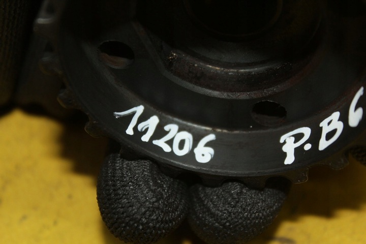 фото №6, Колесо распределительный вал 038105263f bkd passat b6 2.0tdi