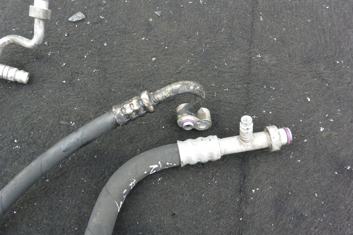 фото №7, Шланг кондиционера 2.2 cdi mercedes w212 kpl