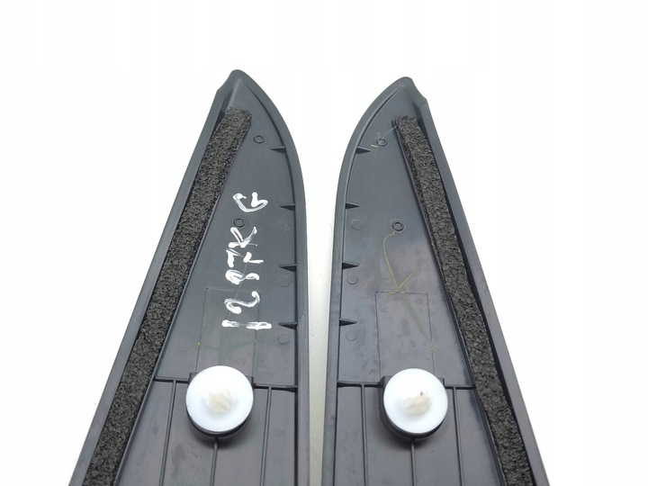 фото №8, Nissan navara d23 планка скла задньої 2021 822924jg0a