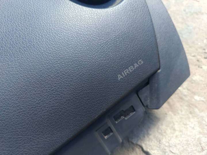 фото №9, Торпедо консоль подушка air bag подушка натяжители комплект mercedes citan w415