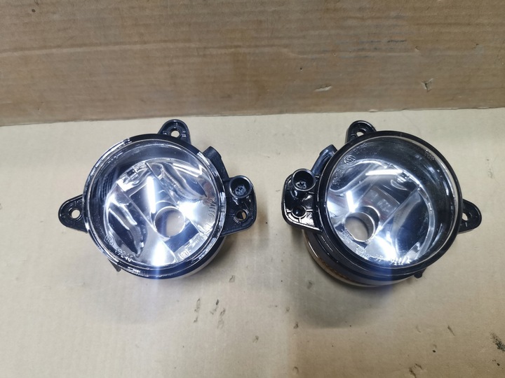 фото №1, Лампа противотуманная перед skoda fabia i/ii 99-14 hb4 le bez лампочки