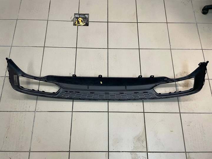 фото №10, Накладка спойлер бампера зад audi a6 c8 4k s line avant 4k0807521b