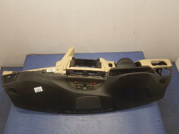 фото №11, Bmw 3 f30 панель роздавальна капот світлий подушка безпеки