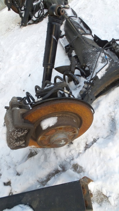 фото №9, Подвешивание зад renault talisman 1.2 универсал зажимы подрамник зад