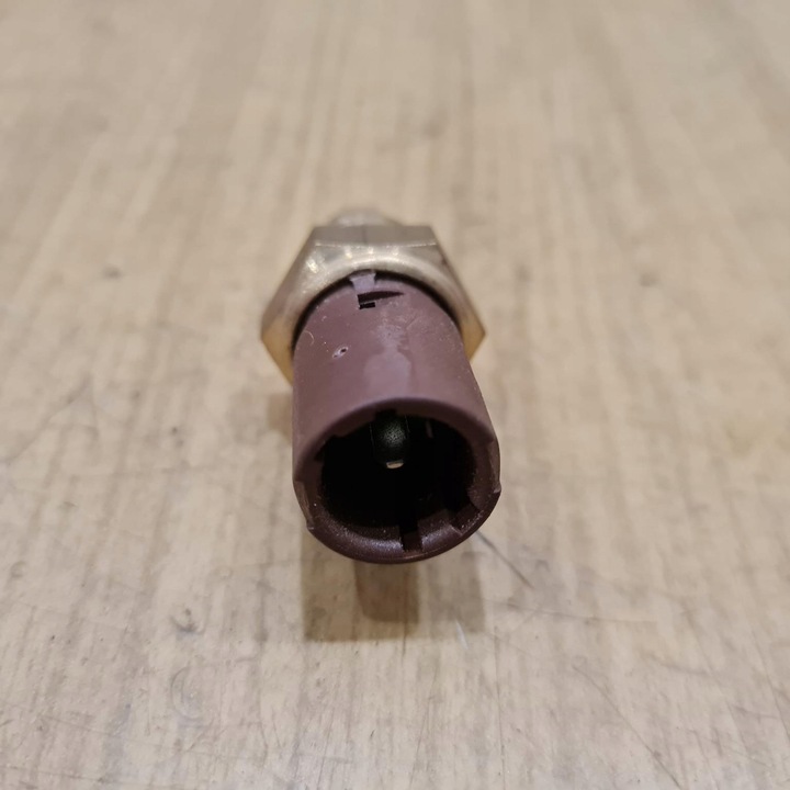 фото №3, Renault датчик температуры жидкости охлаждающей eps 1.830.094