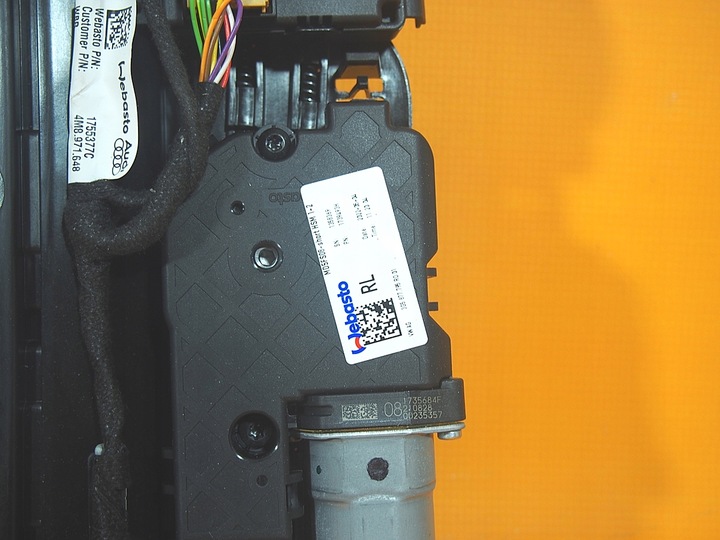 фото №8, Audi q3 83a 14km s line люк блок управления ролета 83a877041c