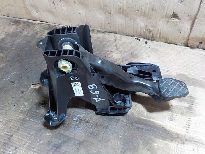 фото №1, Golf vii педаль тормоза 1.6tdi 5q1721058am