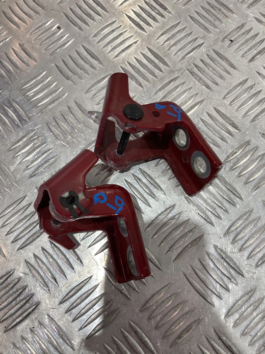 фото №1, Петлі двері правий зад ds3 crossback 18-