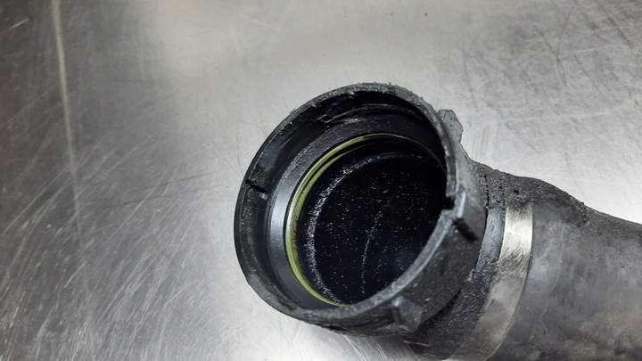 фото №7, Труба turbo 7790090 7798665 7799101 bmw e61 03-07r 2.0d