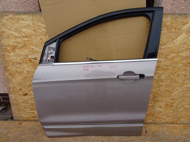 фото №1, Ford kuga mk2 дверь левая левый перед передние vignale