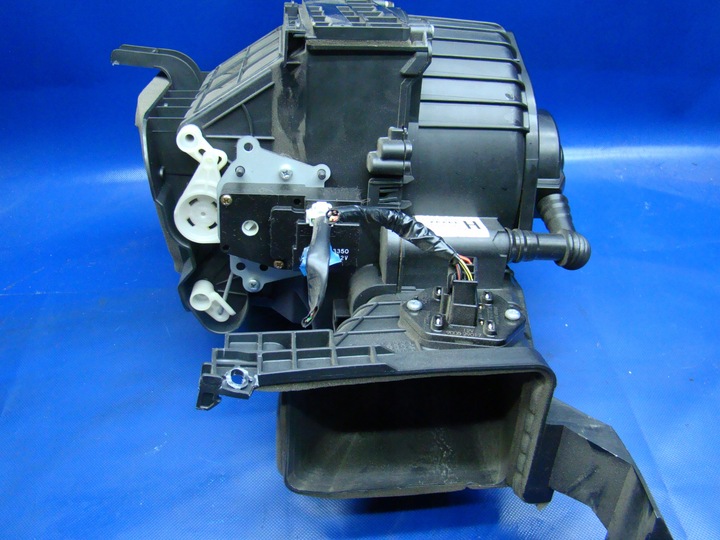 фото №3, Повітродувка нагрівача з корпус forester ii 04r eur