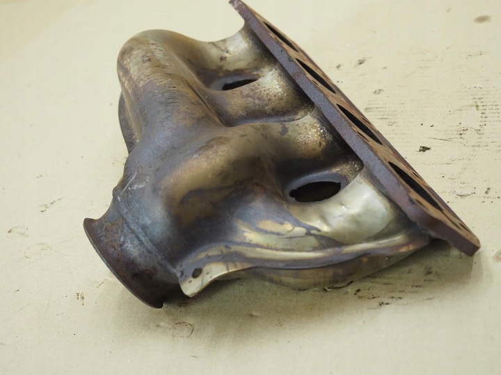 фото №15, Коллектор выпускной 2.0 16v peugeot 307 407 c5 206