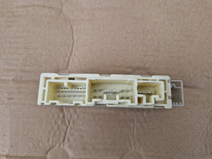 фото №3, Модуль relay реле запобіжник bsi toyota prius plus 12-20r