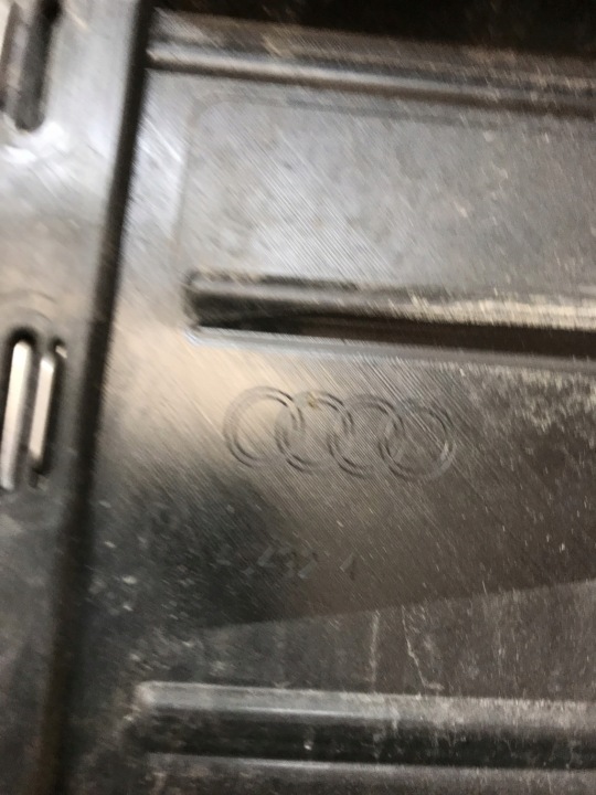 фото №11, Audi a4 b9 allroad решётка решётка радиатора 8w0853651dp