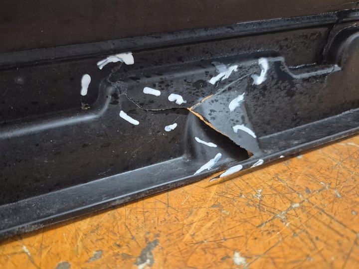 фото №7, Volvo v90 16-25 впуск кермо повітря нижня 32234111