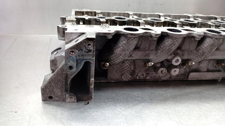 фото №6, Головка двигуна оригінальний номер 30777363 volvo 2.0 2.4 d d3 d4 d5 s80 v60 v70 пошкоджена